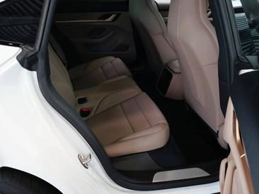 Porsche Taycan ph2 — photo 17