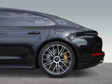 Porsche Panamera III Turbo S E-Hybrid Executive — photo 30