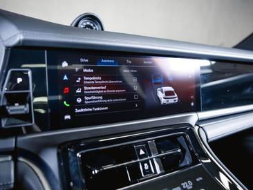 Porsche Panamera III 4 E-Hybrid — photo 40