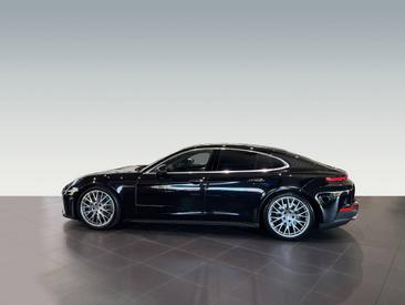 Porsche Panamera III 4 — photo 2