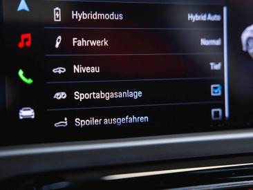 Porsche Panamera III 4 E-Hybrid — photo 41