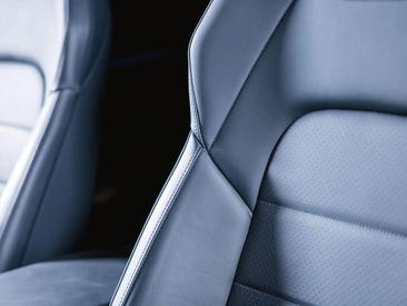 Porsche Panamera III 4 E-Hybrid — photo 43