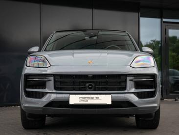 Porsche Cayenne III S E-Hybrid Coupé — photo 4