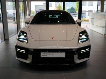 Porsche Panamera III 4 E-Hybrid — photo 4