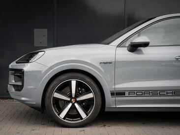 Porsche Cayenne III S E-Hybrid Coupé — photo 8