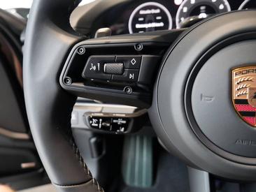 Porsche Panamera III — photo 16