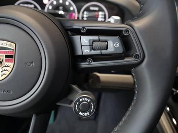 Porsche Panamera III — photo 17
