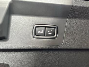 Porsche Panamera III 4 — photo 12