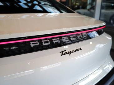 Porsche Taycan ph2 — photo 39