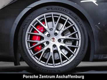 Porsche Panamera III 4S E-Hybrid — photo 11