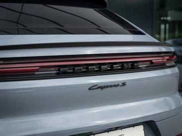 Porsche Cayenne III S E-Hybrid Coupé — photo 16