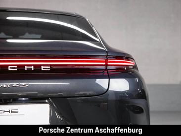 Porsche Panamera III 4S E-Hybrid — photo 14