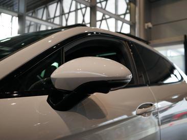 Porsche Panamera III 4 E-Hybrid — photo 13