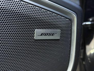 Porsche Panamera II 4 E-Hybrid — photo 25