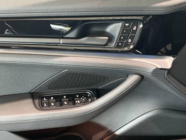 Porsche Panamera III 4 — photo 17