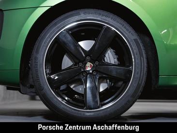 Porsche Macan S 2019 Mambagrünmetallic — photo 12