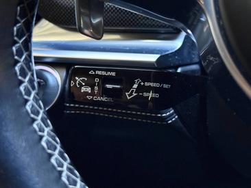 Porsche Panamera II 4 E-Hybrid — photo 28