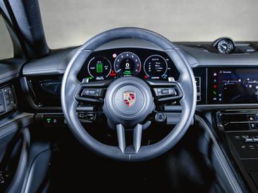 Porsche Panamera III 4S E-Hybrid — photo 18