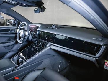 Porsche Panamera III 4S E-Hybrid — photo 19