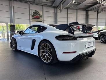 Porsche 718 type 982 Cayman GT4 RS — photo 3