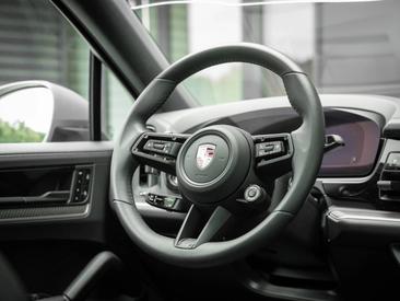 Porsche Cayenne III S E-Hybrid Coupé — photo 26