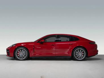 Porsche Panamera III GTS — photo 2