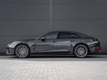Porsche Panamera III 4 E-Hybrid — photo 2