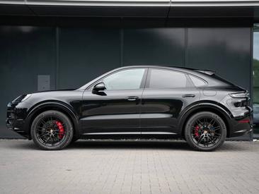 Porsche Cayenne III S E-Hybrid Coupé — photo 2
