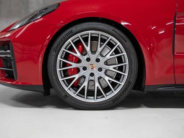 Porsche Panamera III GTS — photo 4