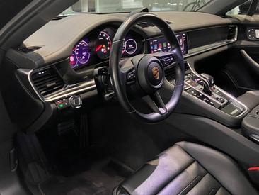 Porsche Panamera II ph2 4 Platinum Edition — photo 12