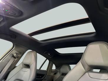 Porsche Panamera III 4 — photo 24