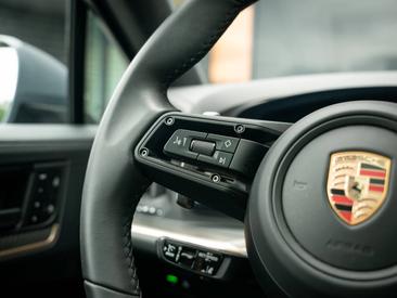 Porsche Cayenne III S E-Hybrid Coupé — photo 33