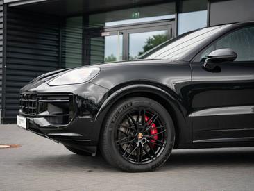 Porsche Cayenne III S E-Hybrid Coupé — photo 5