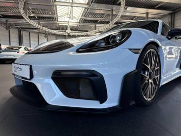 Porsche 718 type 982 Cayman GT4 RS — photo 9