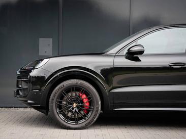 Porsche Cayenne III S E-Hybrid Coupé — photo 8