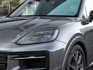 Porsche Cayenne III GTS — photo 8