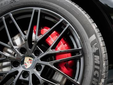 Porsche Cayenne III S E-Hybrid Coupé — photo 9