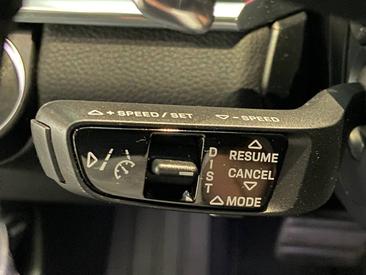 Porsche Panamera II ph2 4 Platinum Edition — photo 24
