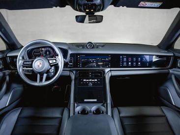 Porsche Panamera III 4S E-Hybrid — photo 17