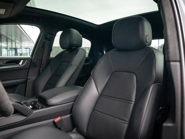 Porsche Cayenne III S E-Hybrid Coupé — photo 18