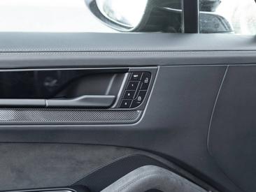 Porsche Cayenne III GTS — photo 20
