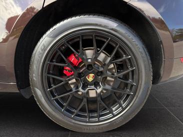 Porsche Macan GTS — photo 7