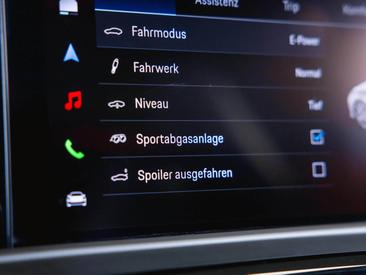 Porsche Panamera III 4S E-Hybrid — photo 41