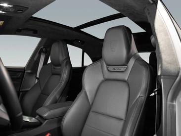 Porsche Macan Electrique Turbo — photo 14