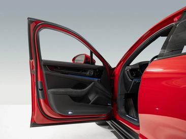Porsche Panamera III GTS — photo 19