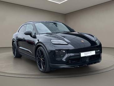 Porsche Macan Electrique 4S — photo 8