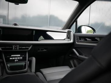 Porsche Cayenne III S E-Hybrid Coupé — photo 25