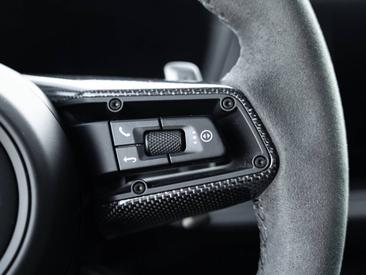 Porsche Cayenne III GTS — photo 28