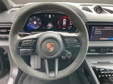 Porsche Macan Electrique 4S — photo 14