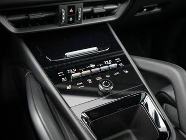 Porsche Cayenne III S E-Hybrid Coupé — photo 33